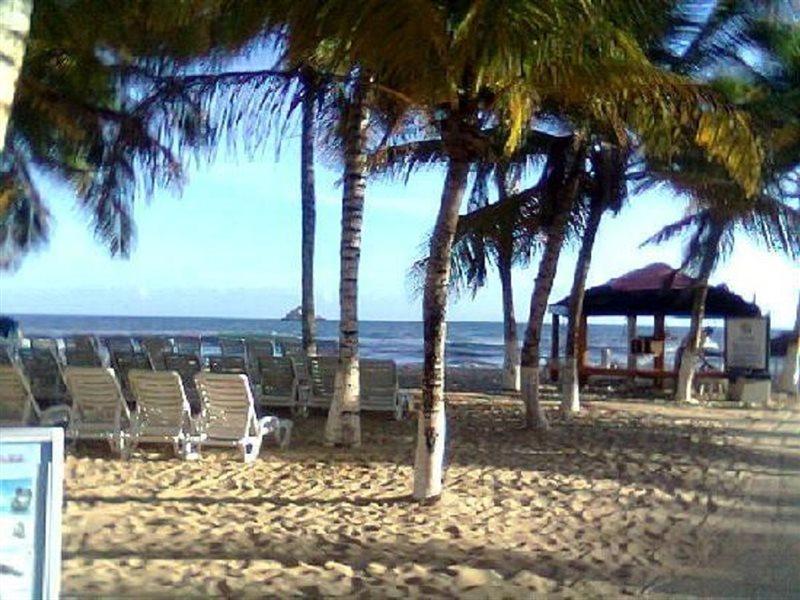 Hotel Portofino Complex Playa El Agua Zewnętrze zdjęcie