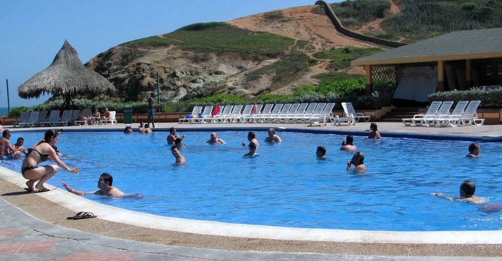 Hotel Portofino Complex Playa El Agua Zewnętrze zdjęcie