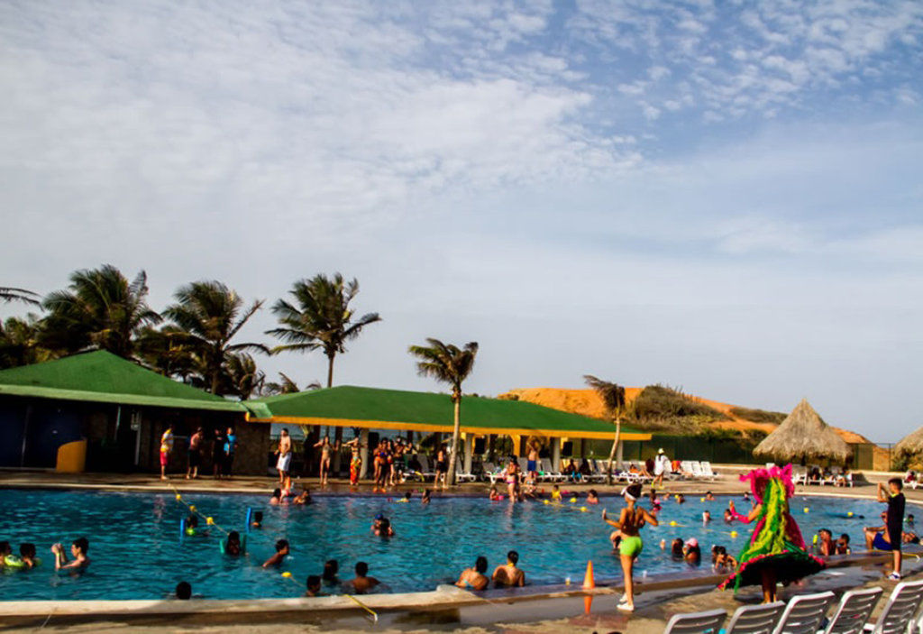 Hotel Portofino Complex Playa El Agua Zewnętrze zdjęcie