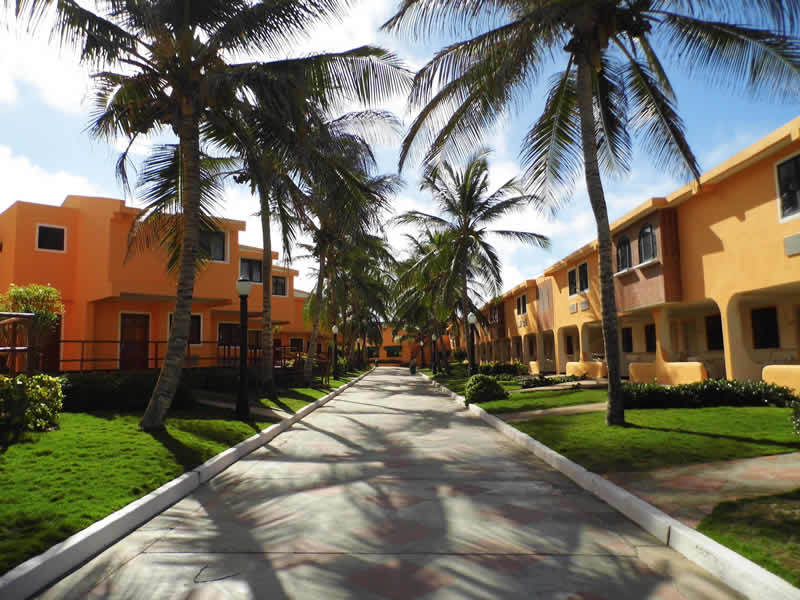 Hotel Portofino Complex Playa El Agua Zewnętrze zdjęcie